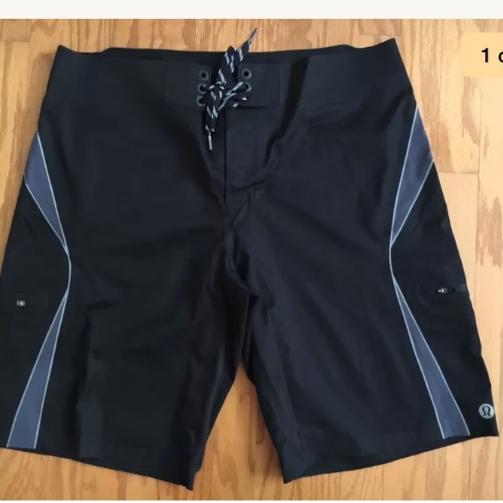 Lululemon Wave Board Shorts Swim suit Trunks Mens